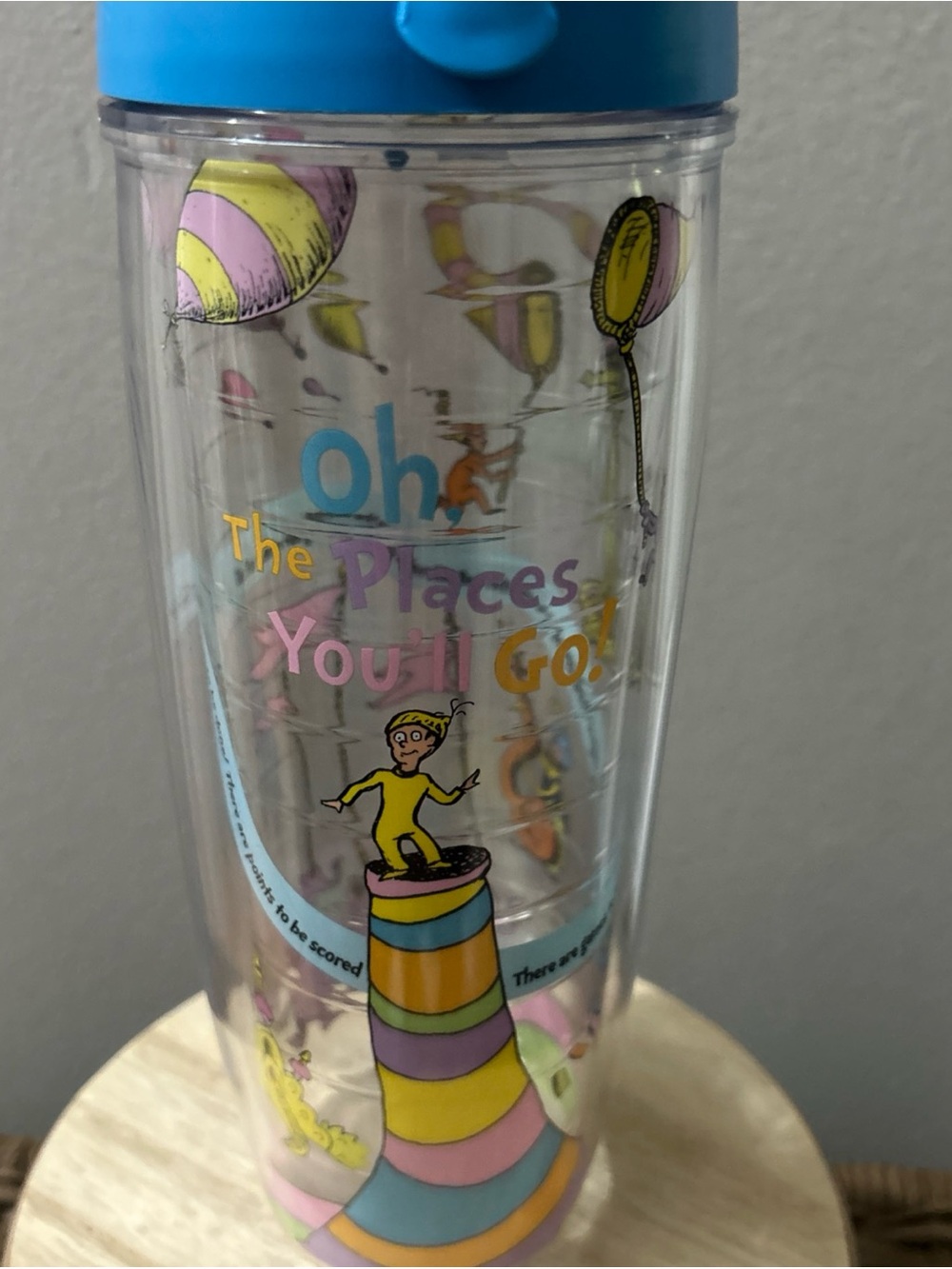 Tervis 24 Oz Dr Suess Oh The Places You’ll Go Pop Lid Water Bottle Graduation - Picture 2 of 5